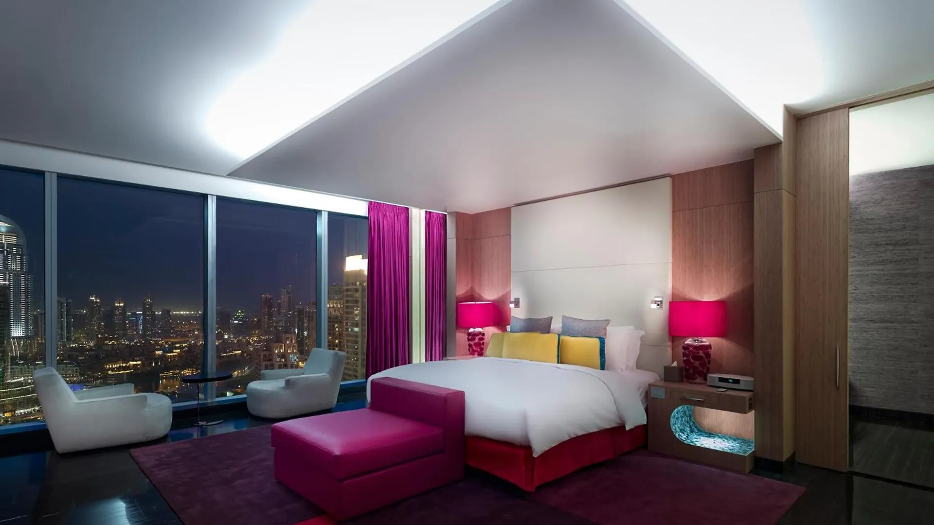 Отель Sofitel Dubai Downtown 5*,